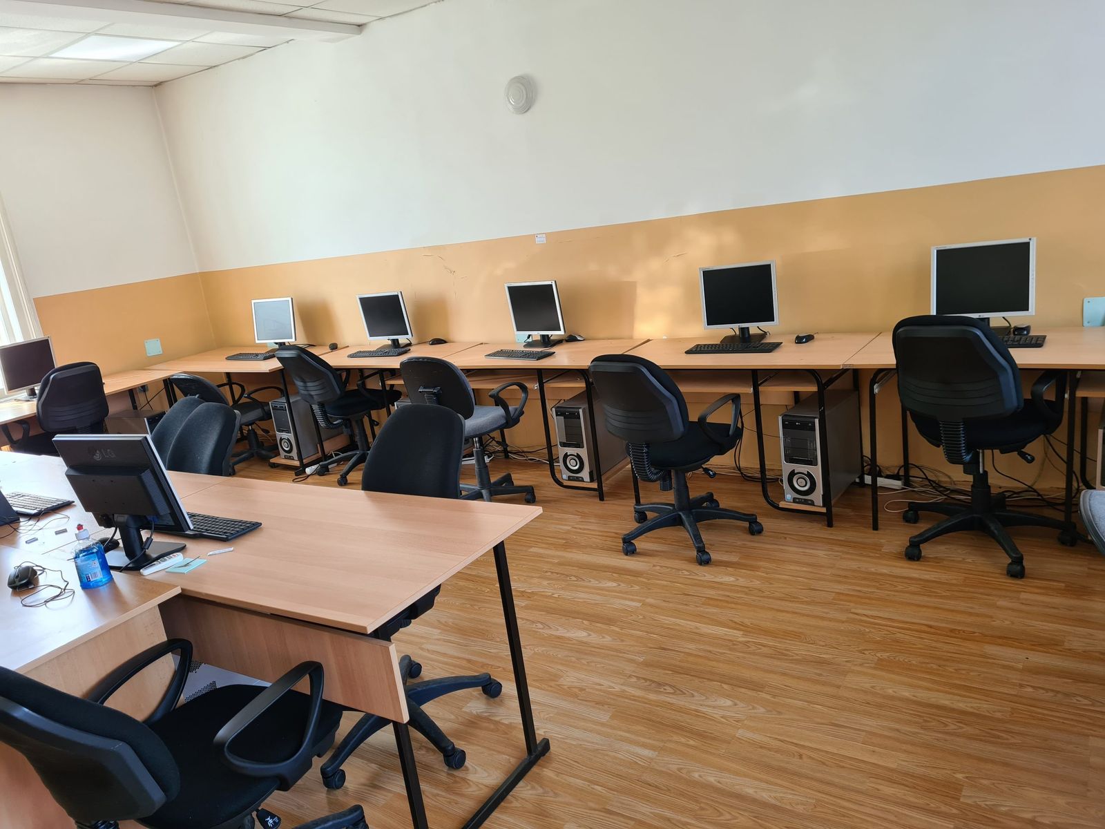 снимка_училище